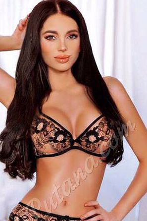 Надежда, метро Смоленская