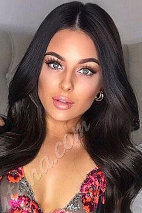 Аня, метро Фили