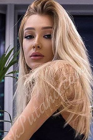 Лариса, метро Алма-Атинская