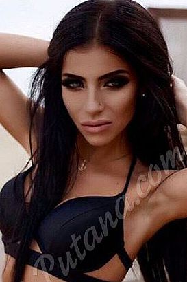 Лара, метро Улица Горчакова