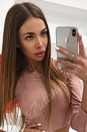 Верона, метро Планерная