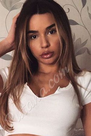 Таня, метро Кутузовская