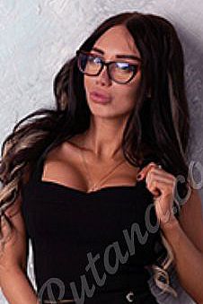 Мая, метро Зорге