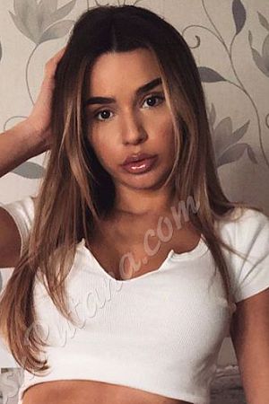 Оленька, метро Новые Черёмушки