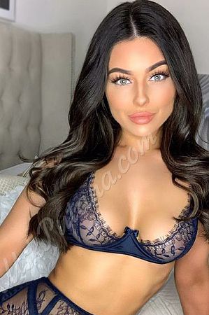 Настя, метро Калужская