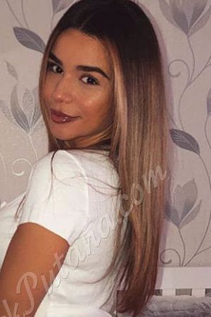 Агата, метро Верхние Котлы