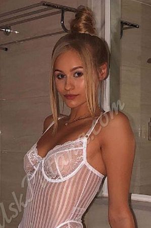 Марго, метро Баррикадная