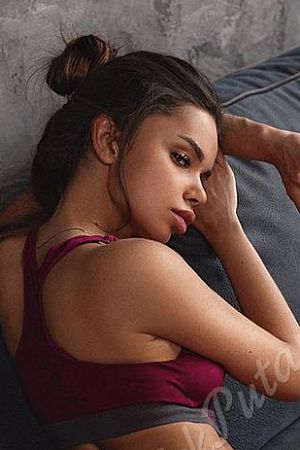 Зарина, метро Воробьёвы горы