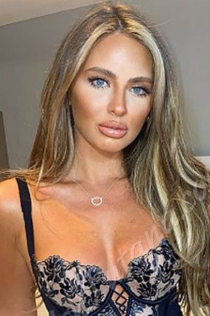 Полина, метро Площадь Гагарина