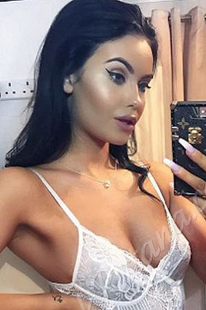 Николь, метро Бауманская