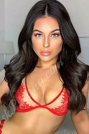 Камила, метро Киевская