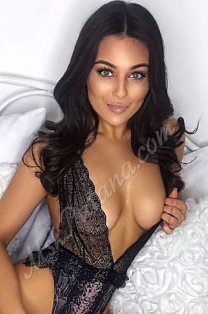 Амелия, метро Римская