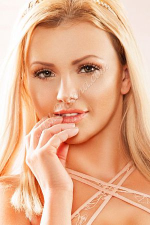 Настя, метро Печатники