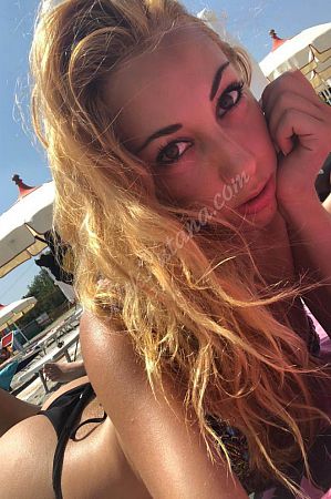 Анастасия, метро Цветной бульвар