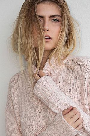 Ангелина, метро Андроновка