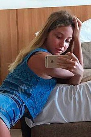 Мила, метро Курская