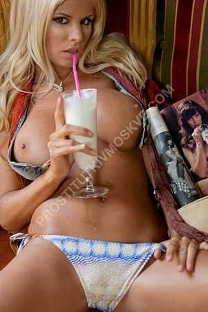 Юлия, метро Курская