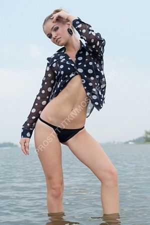 Полина, метро Измайловская