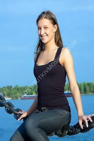 Виктория, метро Мичуринский проспект