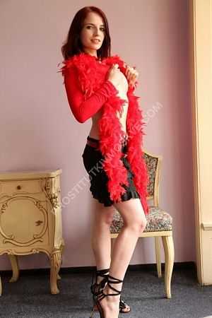 Вера, метро Трубная