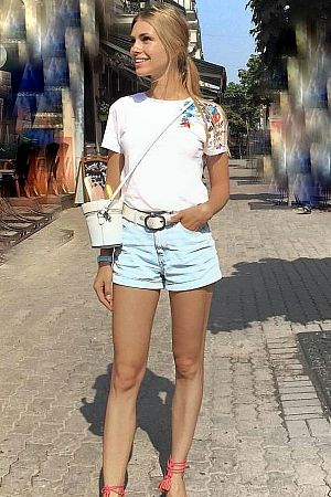 Юля, метро Сухаревская