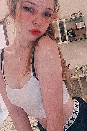 Вика, метро Спортивная