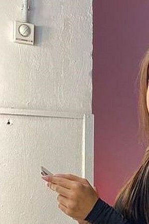 Нина, метро Кропоткинская