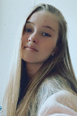 Анна, метро Лубянка