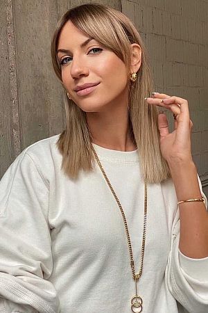 Анжелла, метро Панфиловская