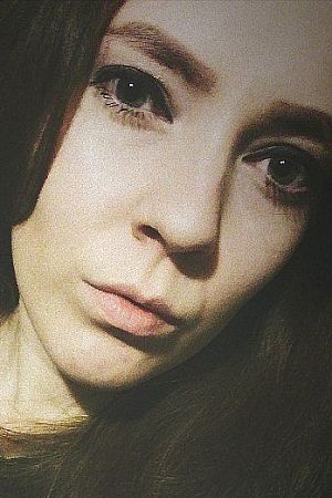 Лена, метро Калужская