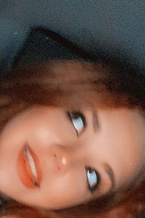 Лена, метро Коломенская