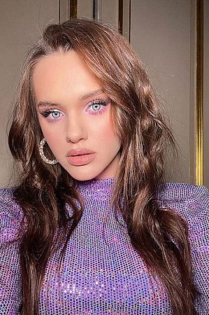 Лена, метро Войковская