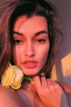 Лена, метро Октябрьская