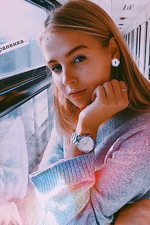 Катерина, метро Коломенская