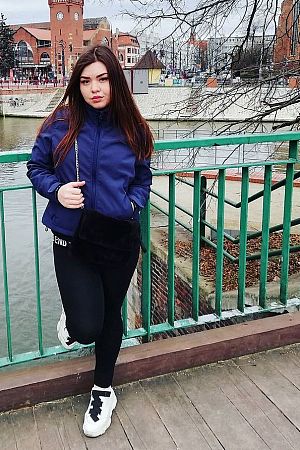 Лена, метро Измайлово