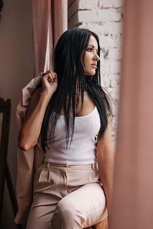 Маша, метро Площадь Гагарина