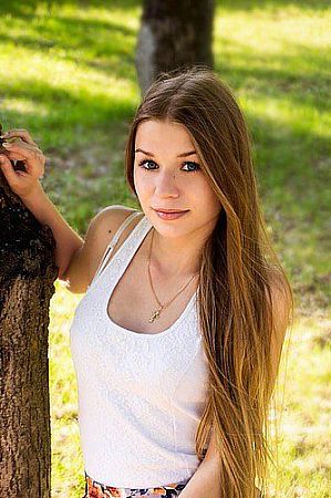 Анжелла, метро Митино