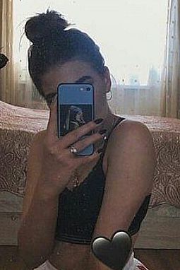 Анжелла, метро Третьяковская