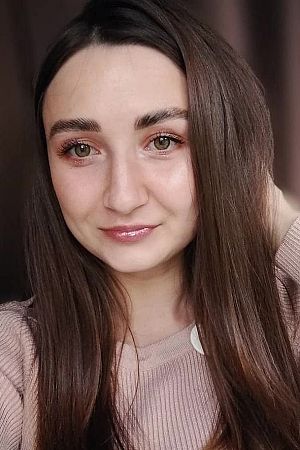 Лена, метро Севастопольская