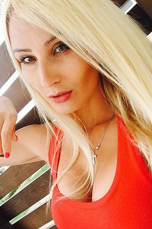 Лена, метро Лужники