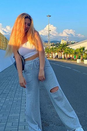 Анжелла, метро Китай-город