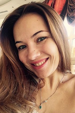 Лена, метро Полежаевская