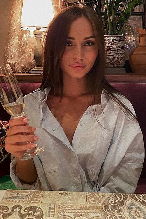 Юля, метро Верхние Лихоборы