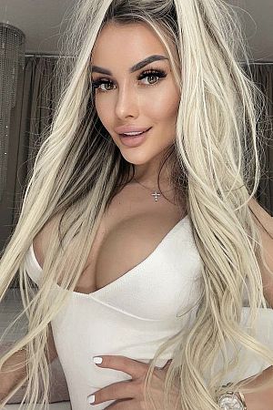 Аня, метро Новокосино