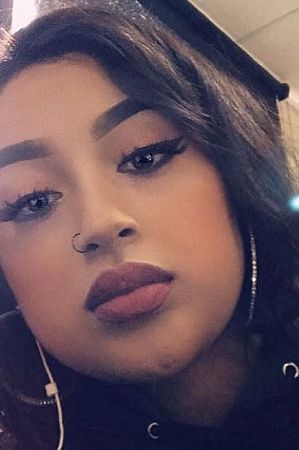 Лада, метро Митино