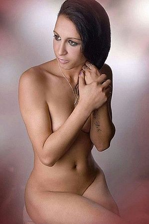 Ана, метро Цветной бульвар