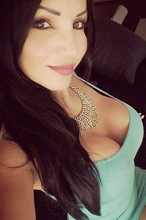 Линда, метро Стрешнево