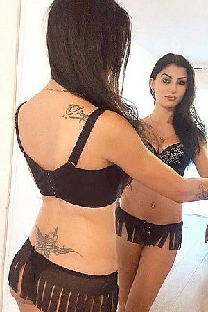 ОЛЯ, метро Маяковская