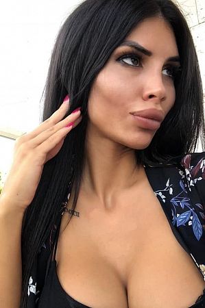 ВИКА, метро Бауманская