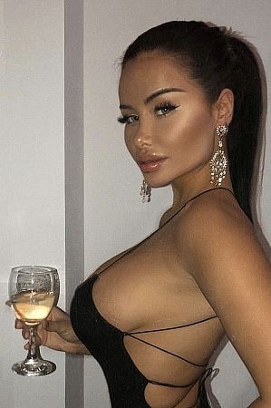 мария, метро Мичуринский проспект